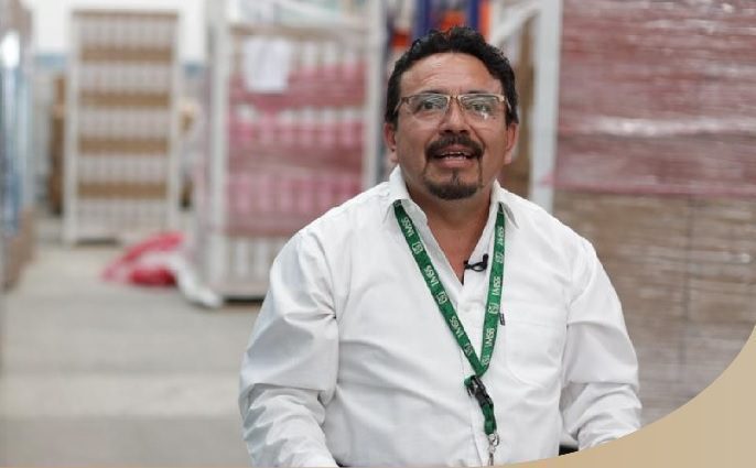 Martín, paciente con tumor cerebral, salvado por el IMSS Chiapas