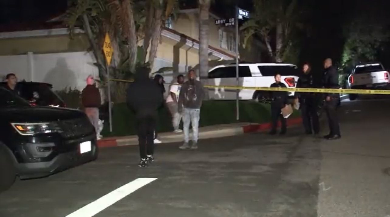 Tiroteo en una lujosa residencia cercana a Beverly Hills