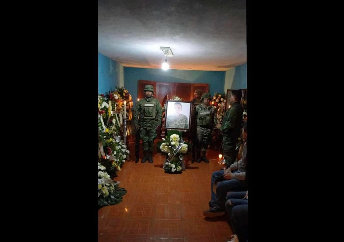 Velan a soldado que murió tras la captura de Ovidio Guzmán