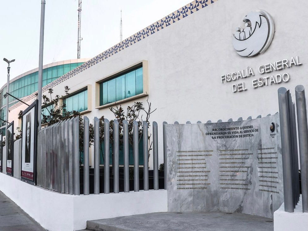 Vinculan a proceso a adolescente por triple homicidio en Puebla