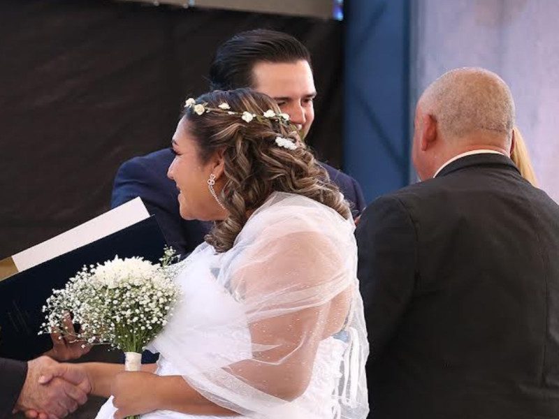 Abuelitos se casan en Nuevo León luego 25 años juntos