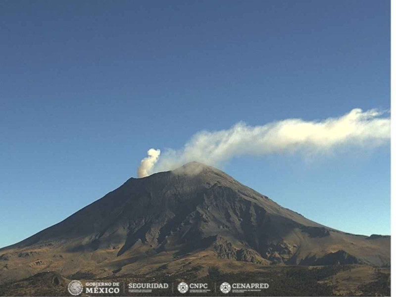 Popocatépetl lanza fumarola; alertan por caída de ceniza en Edomex