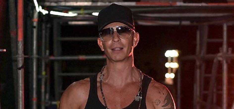 Erik Rubín defiende a Andrea Legarreta y niega infidelidad