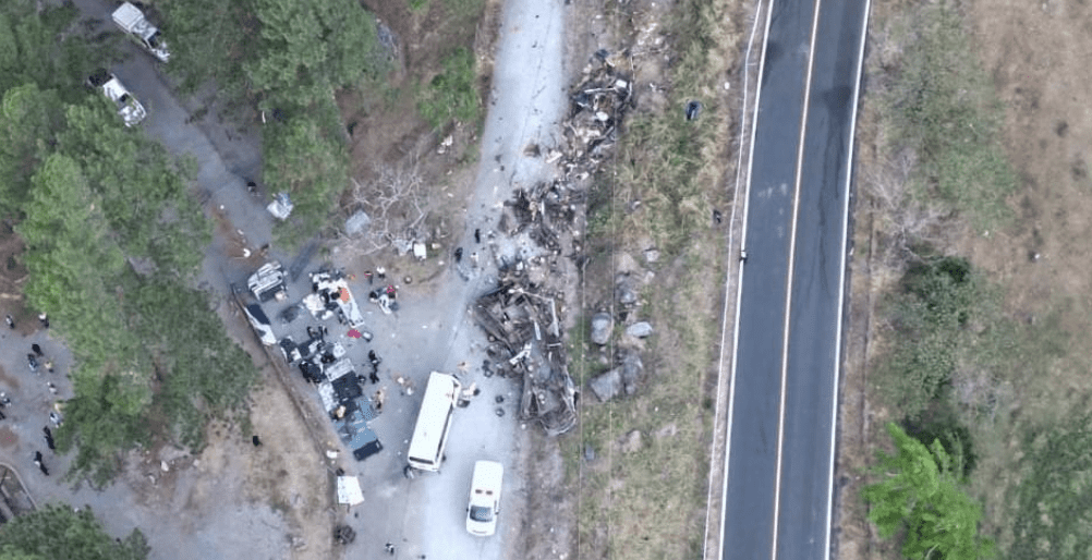 Accidente de autobús deja al menos 33 migrantes muertos en Panamá