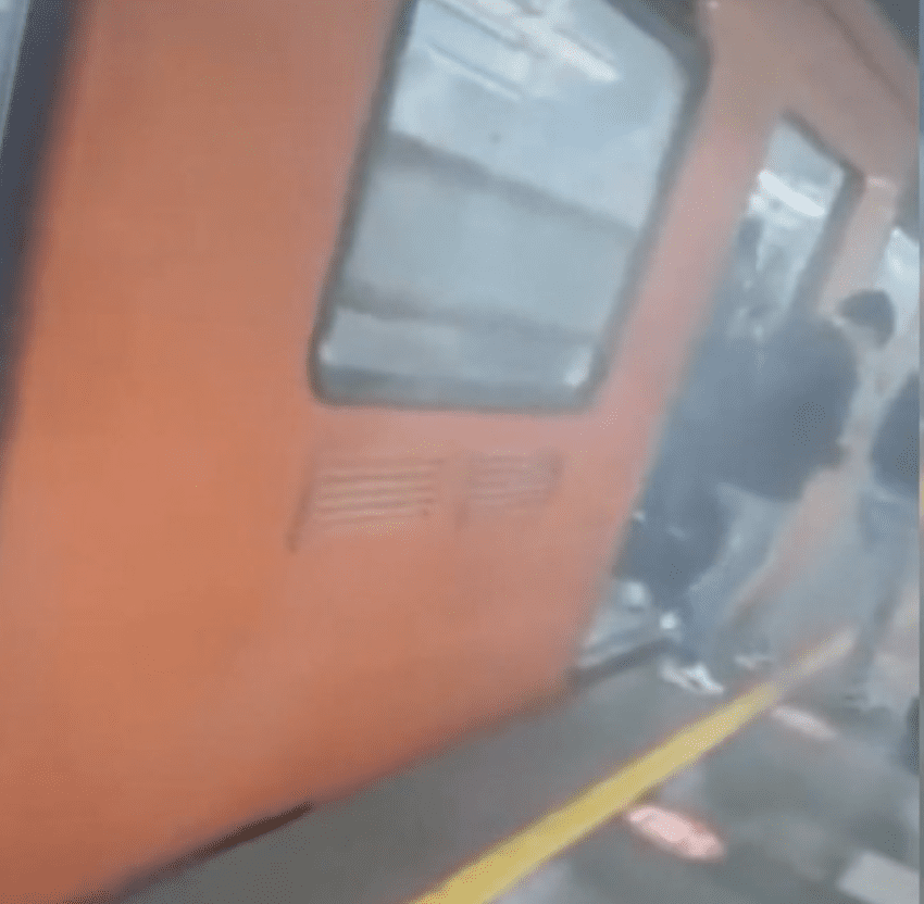 Humo en línea cinco del metro