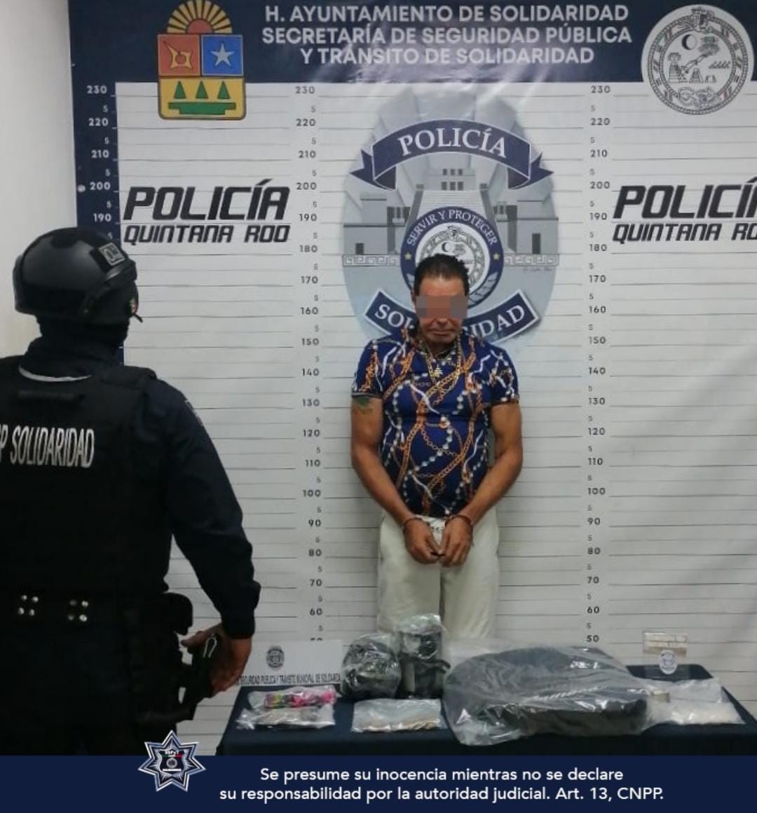 Detienen a 2 sujetos con drogas en Playa del Carmen 