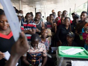 Entre caos e inseguridad, nigerianos eligirán nuevo presidente