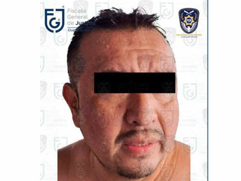 Detienen a profesor que abusó de 20 menores