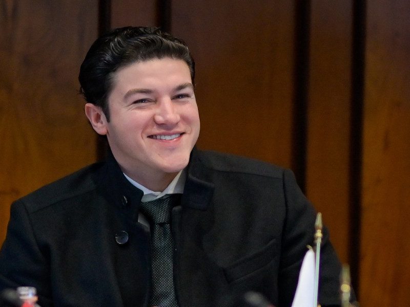 Dice Samuel García que está enfocado 100 por ciento en Nuevo León