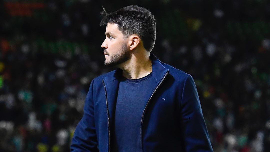 El DT del León es expulsado y esto es lo que contesta