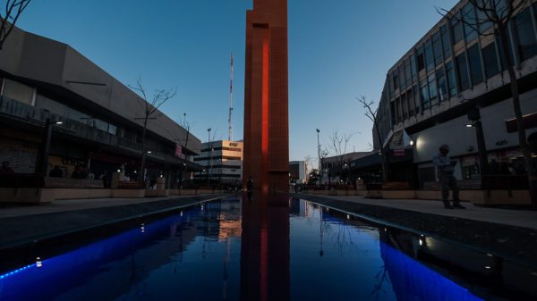 Inauguran Plaza Luis Barragan