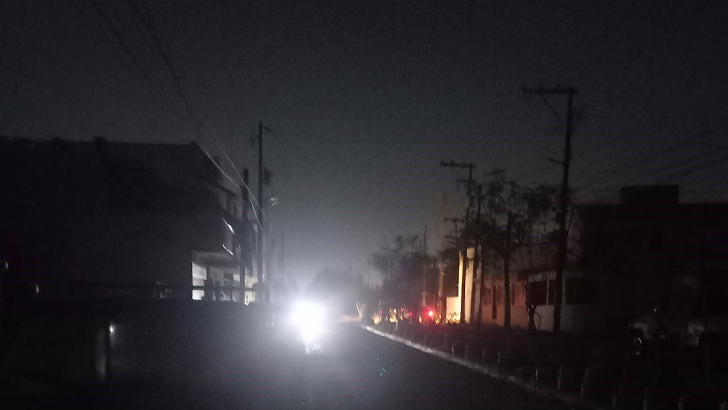 Más de medio millón sin luz en Veracruz
