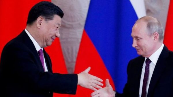 Presidentes de Rusia y China se reúnen