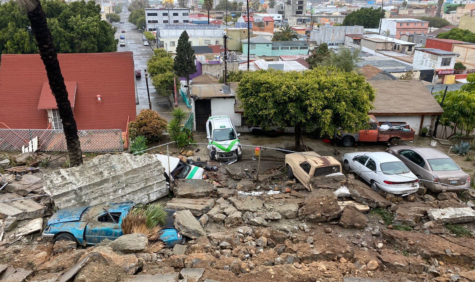 Derrumbe colonia Independencia Tijuana