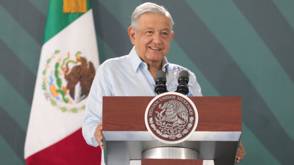 Hay estabilidad macroeconómica: AMLO
