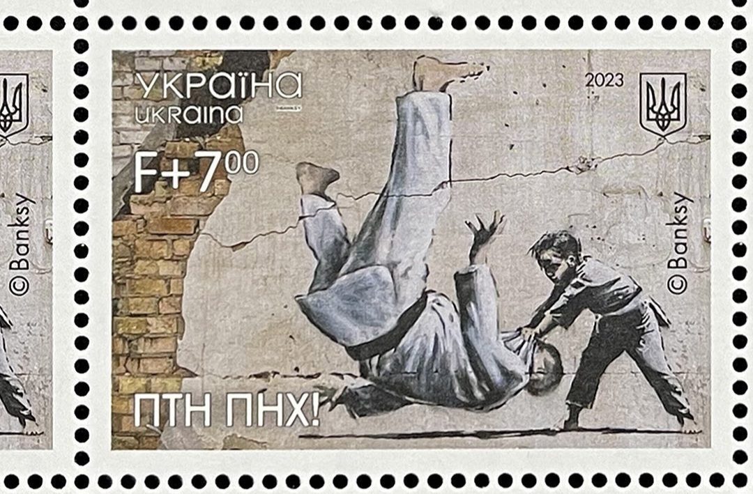 Ucrania lanza estampilla postal con obra de Banksy