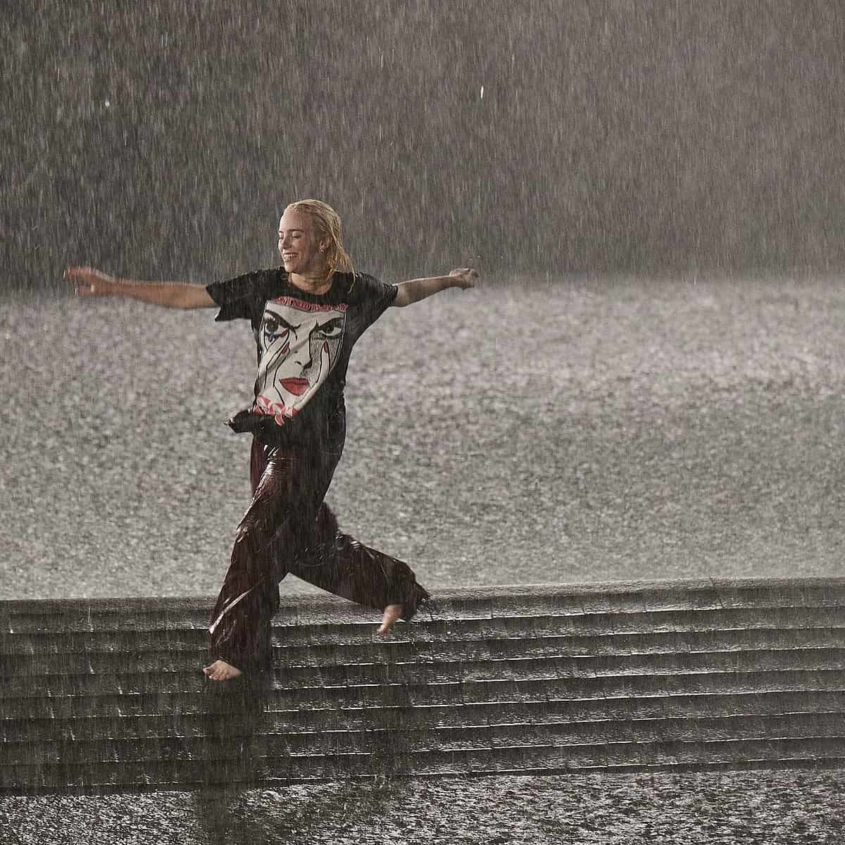 Hoy se repondrá el concierto de Billie Eilish. Aquí te decimos cómo hacer válidos tus boletos de ayer