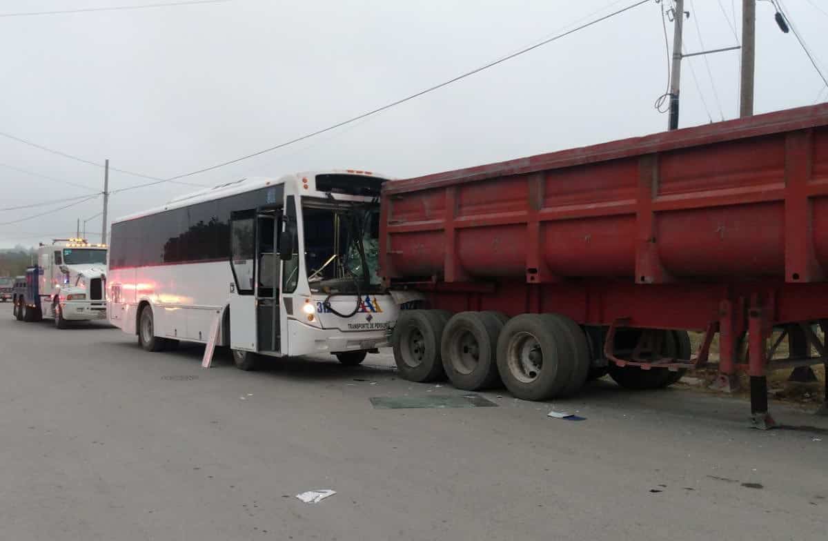 Un choque en Nuevo León deja como saldo 15 heridos