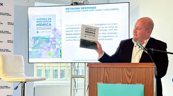 Enrique Alfaro presentó la agenda hídrica de Jalisco en Nueva York