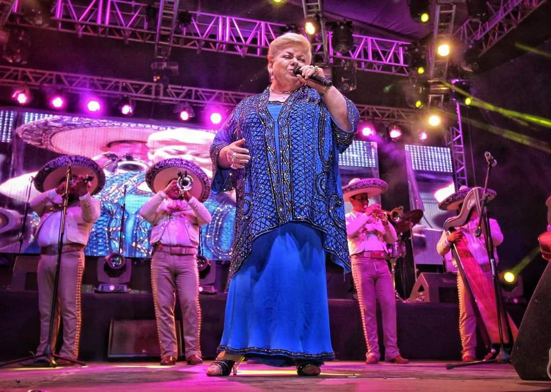 Paquita la del Barrio se retira de los palenques por salud