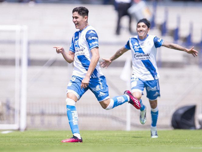Puebla vence a Pumas 4-2, en Ciudad Universitaria