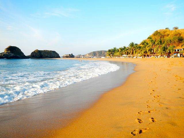Turista australiano desaparece en el mar de Oaxaca