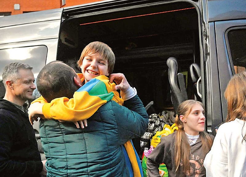 17 niños ucranianos vuelven a casa