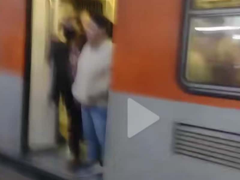 Sujeto aterroriza a mujeres en el Metro