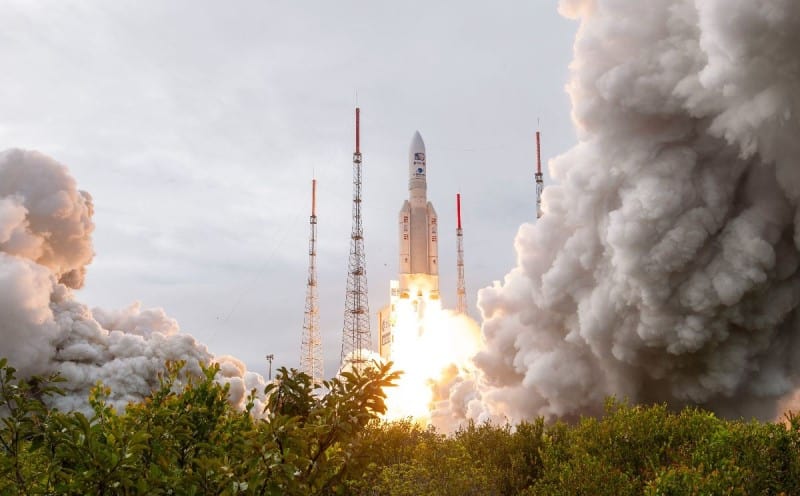 Lanzan sonda hacia Júpiter para buscar vida extraterrestre