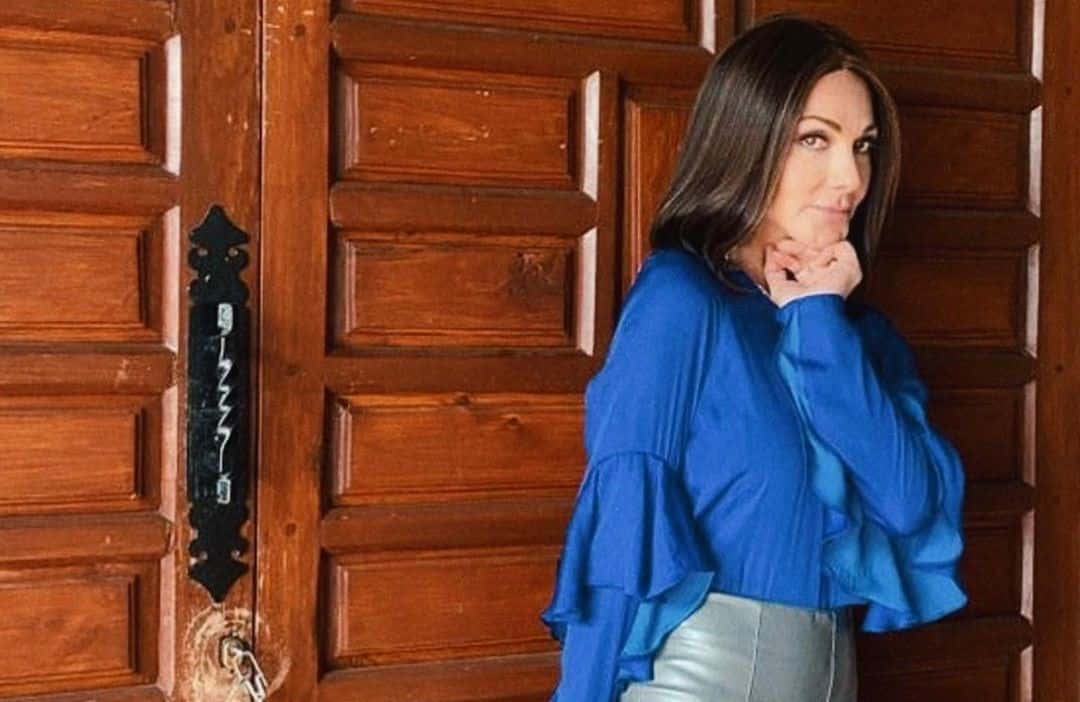 Olivia Collins pelea en funeral de Julián Figueroa