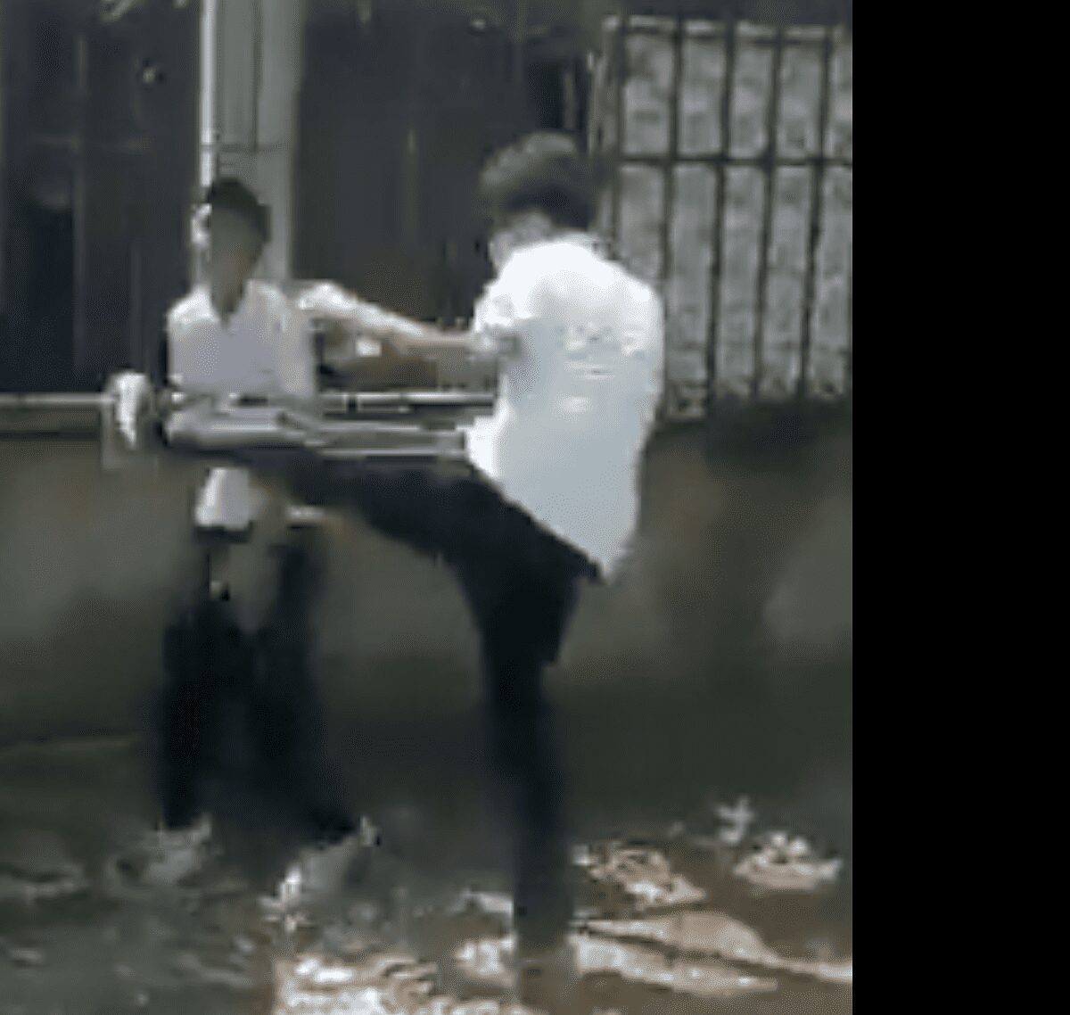 Un niño golpea a otro para defender a su amigo en secundaria de Chiapas