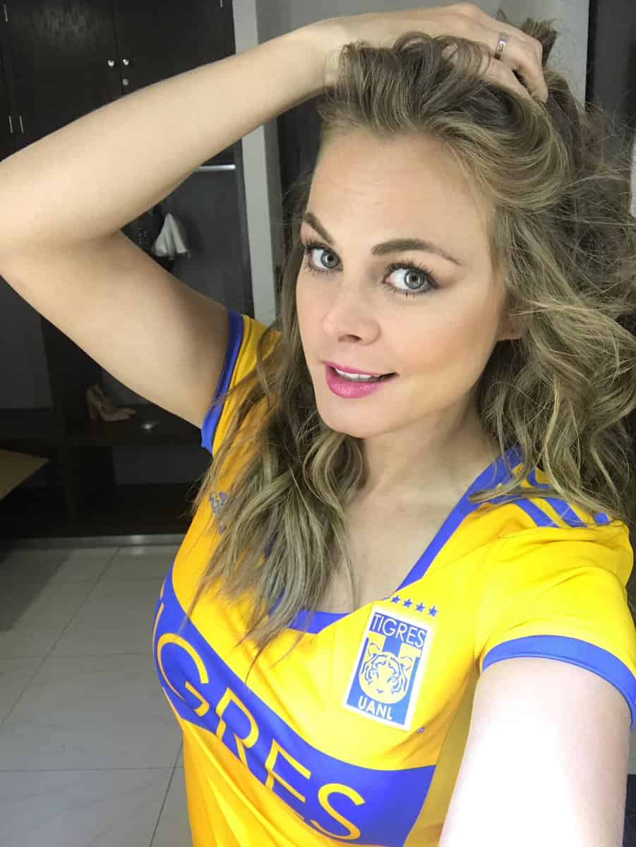 A cambio de entrevistas jugadores de Tigres pedían citas a Virginia Ramírez