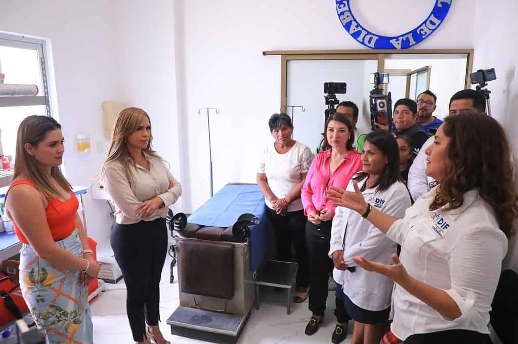 Amplía Lili Campos servicios de salud en el DIF Solidaridad