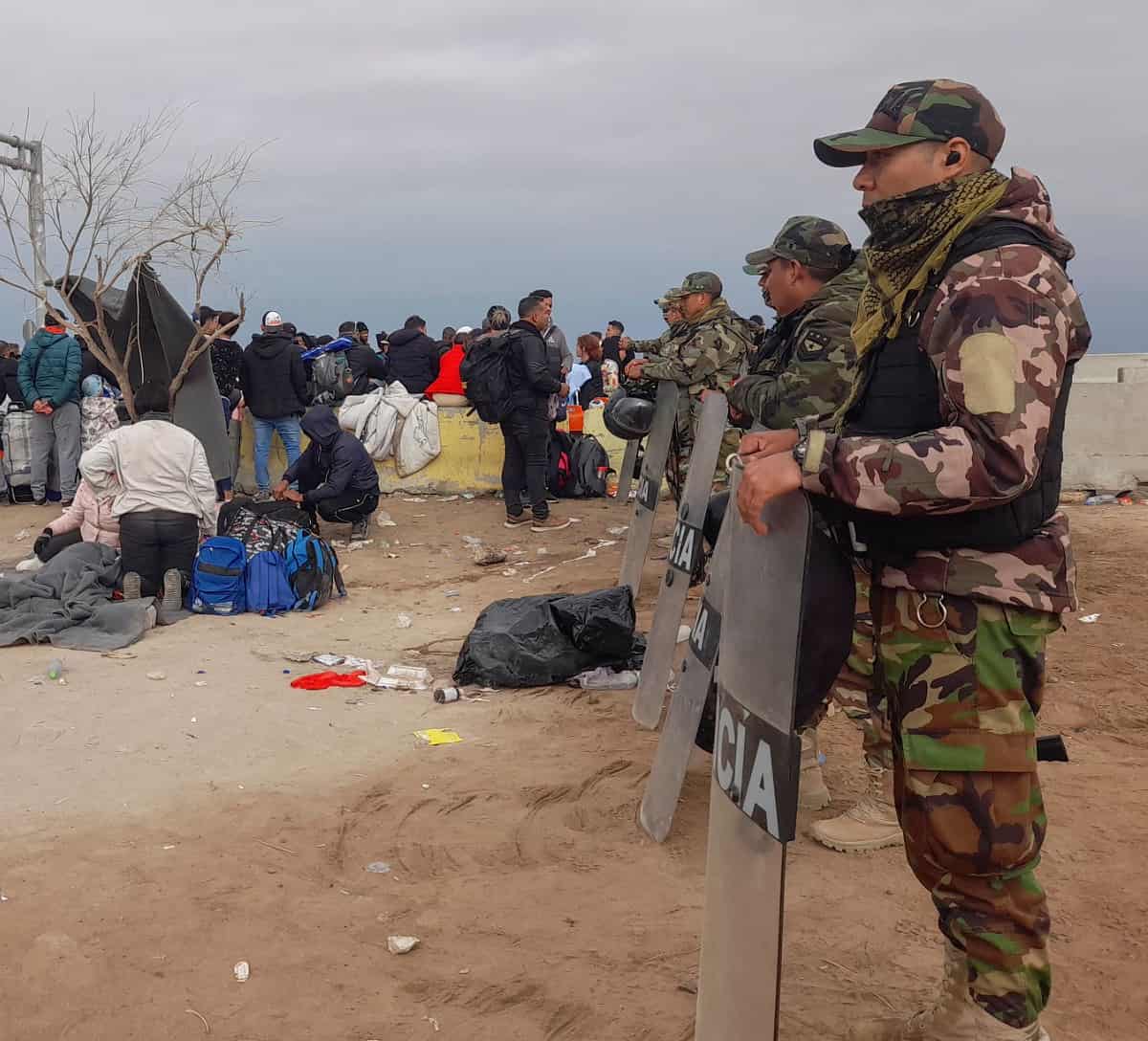Ante la llegada de migrantes, Perú militariza sus fronteras