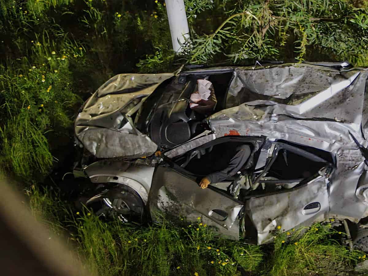 Hombre en estado de ebriedad muere al chocar su auto en Tijuana