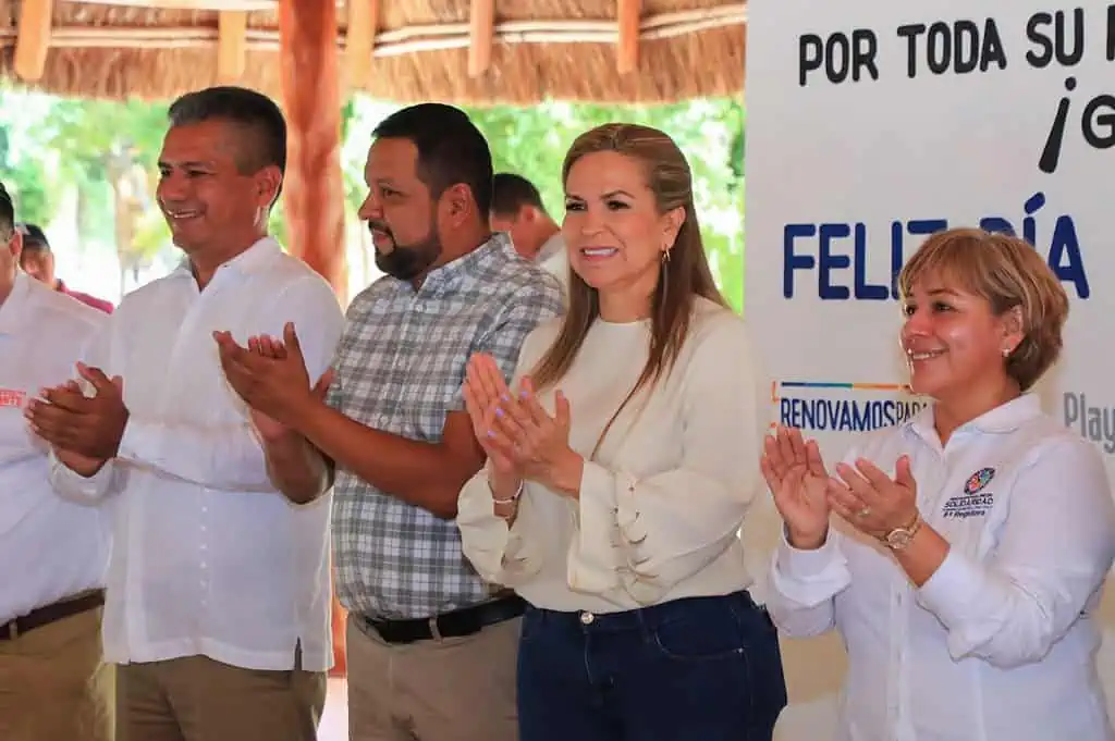 Reconoce Lili Campos labor de educadoras de Solidaridad en su día