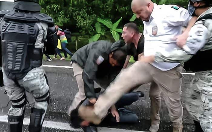 Castigan a agentes del INM que golpearon a migrante en Chiapas