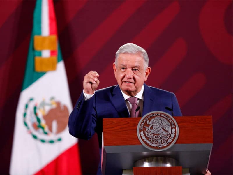 AMLO asegura que la inversión de la compra de Iberdrola se pagará en diez años