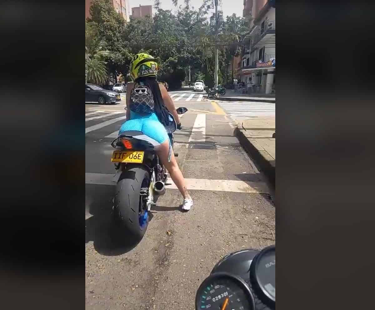 Biker colombiana, única en su estilo