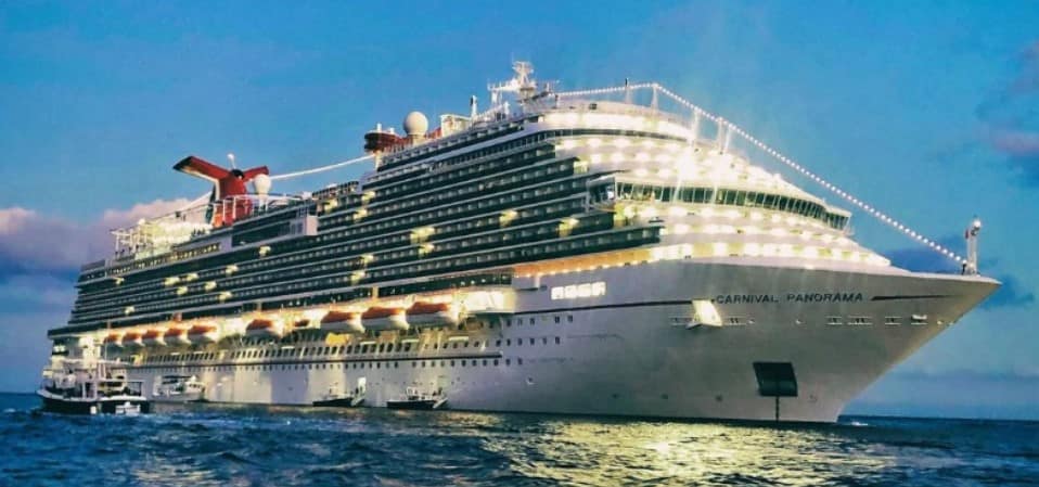 Hombre muere en crucero y guardan el cadáver en un congelador