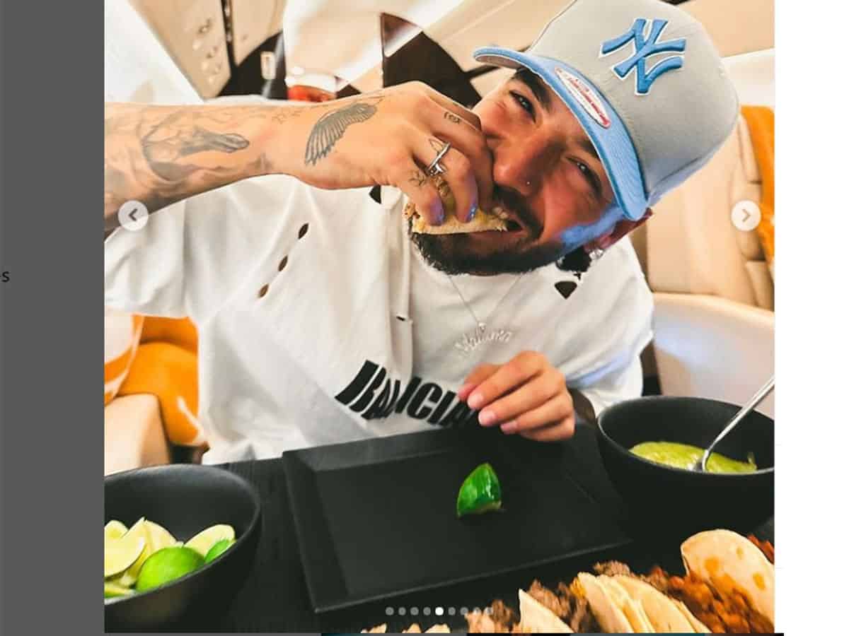 Maluma recorre el centro de CDMX sin ser reconocido