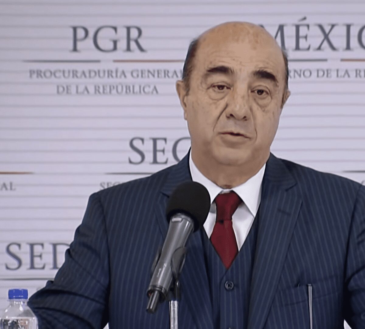 Regresa Murillo Karam al Reclusorio Norte