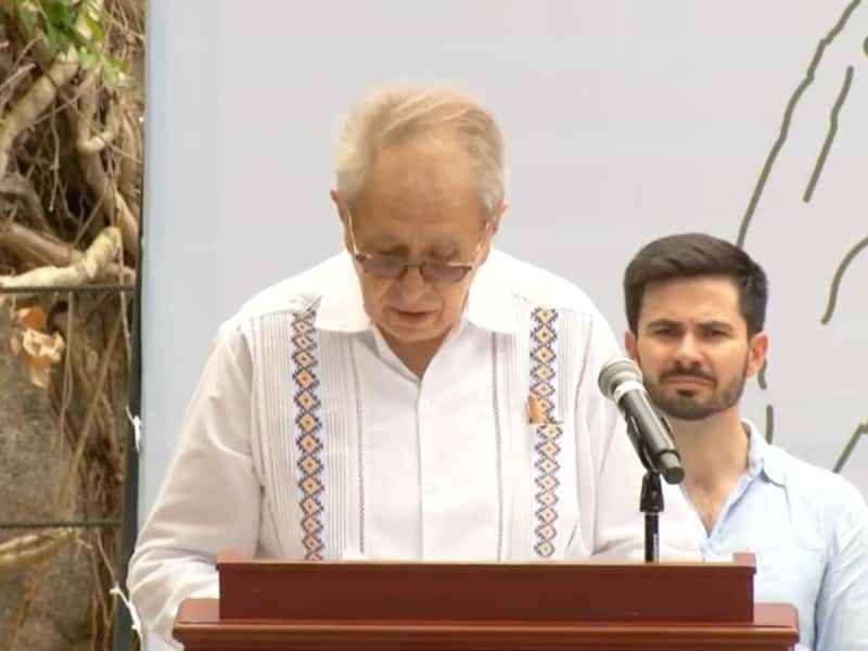 México firma un acuerdo con Colombia y Cuba para crear una agencia reguladora de medicamentos