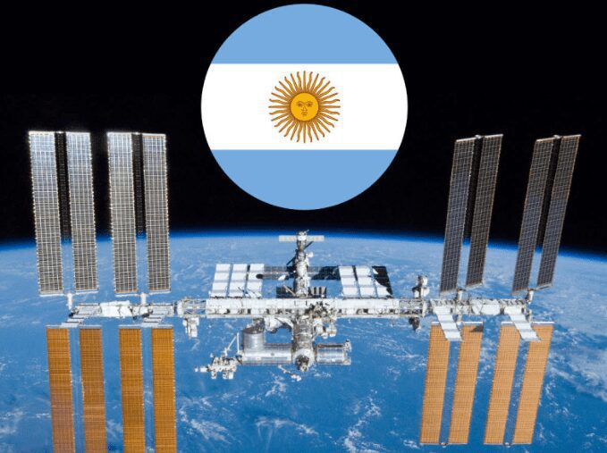 El mensaje de un taxista argentino se escucha en el espacio