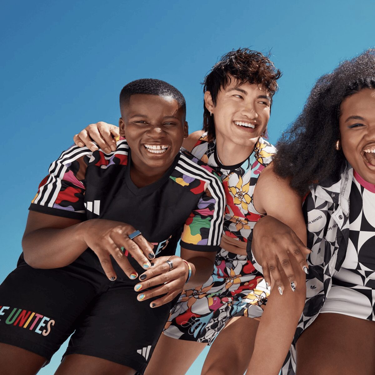 Adidas lanza colección LGBT para este 2023