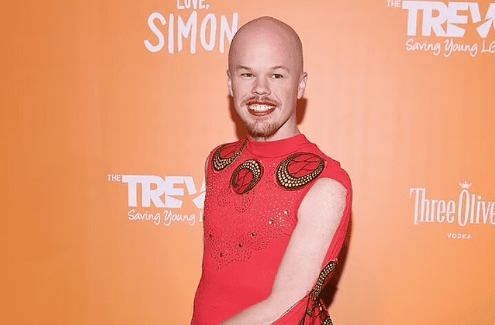 Sam Brinton, funcionario nuclear no binario de Biden, es arrestado como ‘fugitivo de la justicia’