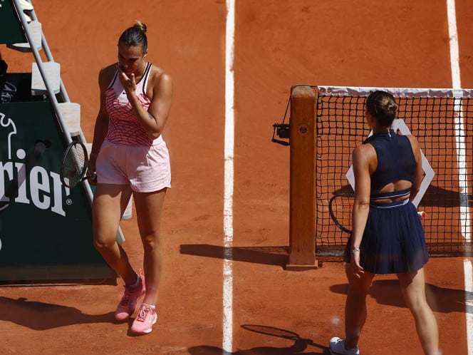 El conflicto bélico entre Ucrania y Rusia llega al tenis; Kostyuk le negó el saludo a Sabalenka