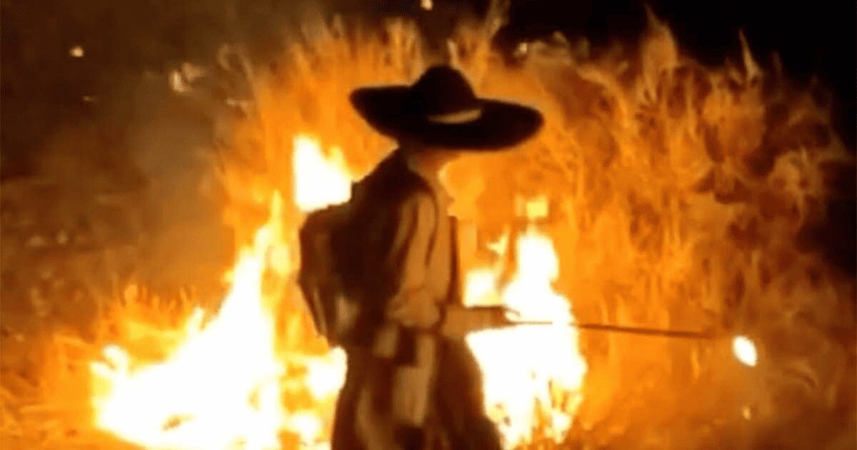 Detienen a pirómano con lanzallamas casero