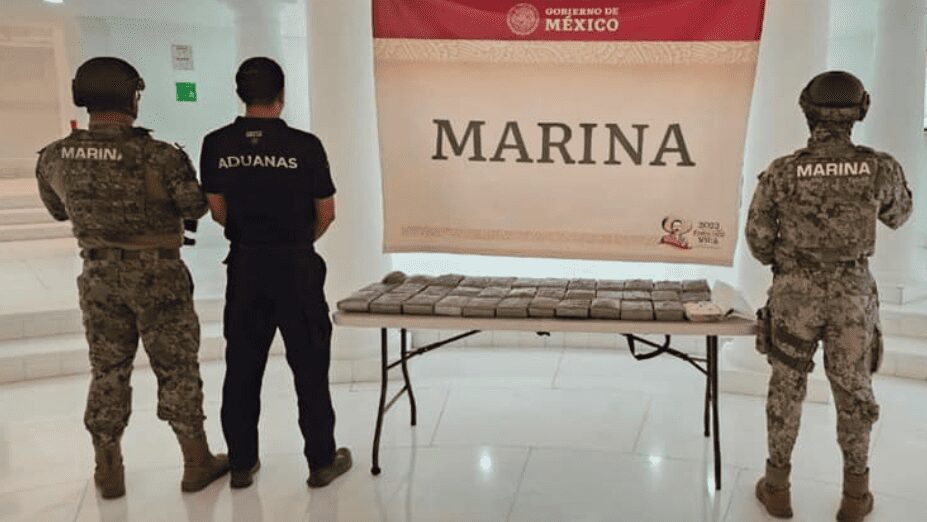 Semar asegura 26.5 toneladas de cocaína en Veracruz