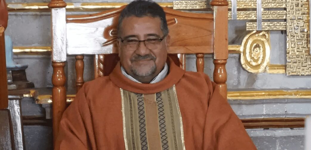 Balacean a párroco de Capacho, Michoacán